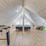 Four-bedroom In Hébergement de vacances Nørre Nebel